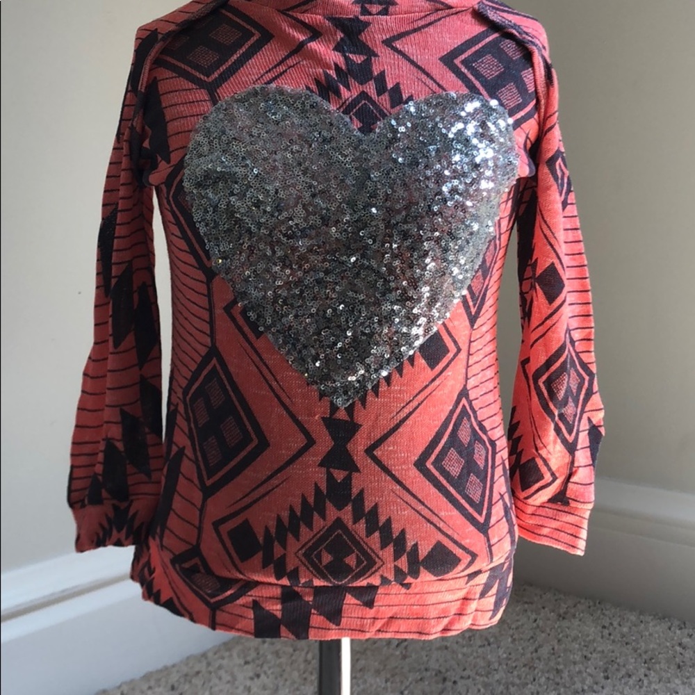 Three quarter length shirt ✨can bundle